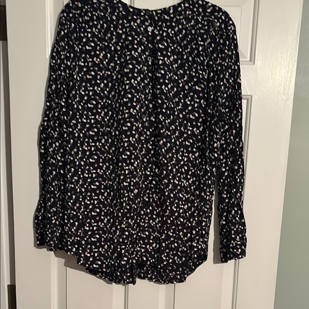 Navy and White Patterned Women's Top